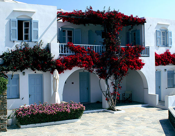 Standard rooms at hotel Petali village in Sifnos